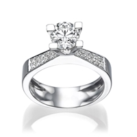 Picture of 0.88 Total Carat Classic Engagement Round Diamond Ring