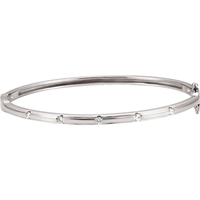 Picture of 0.25 Total Carat Bangle Round Diamond Bracelet