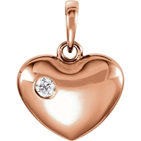 Picture of 0.05 Total Carat Heart Round Diamond Pendant